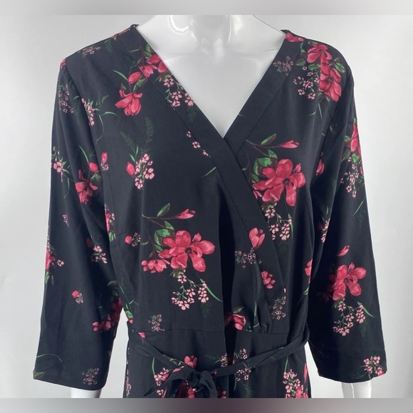 Women’s Large Kimono style large dress - Picture 5 of 5